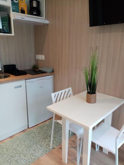 Le Maluti - Chalet Climatise A Hostens Kültér fotó